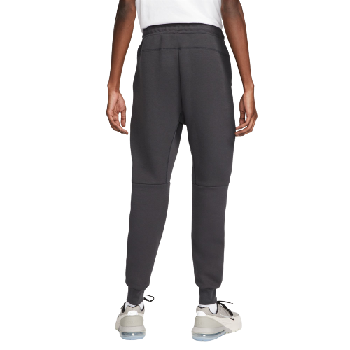 Nike Sportswear Tech Fleece FB8002-060