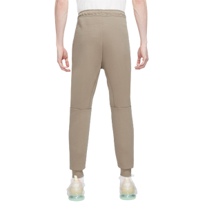 Nike Sportswear Tech Fleece FB8002-247