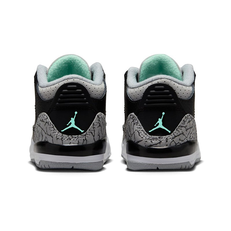 Air Jordan 3 Retro "Green Glow"