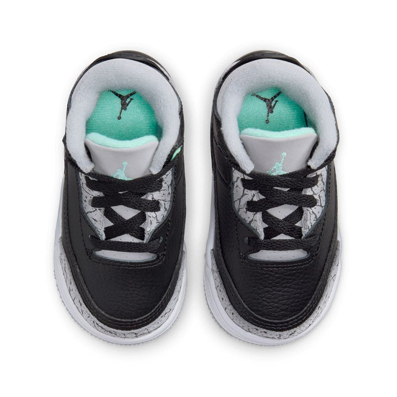 Air Jordan 3 Retro "Green Glow"