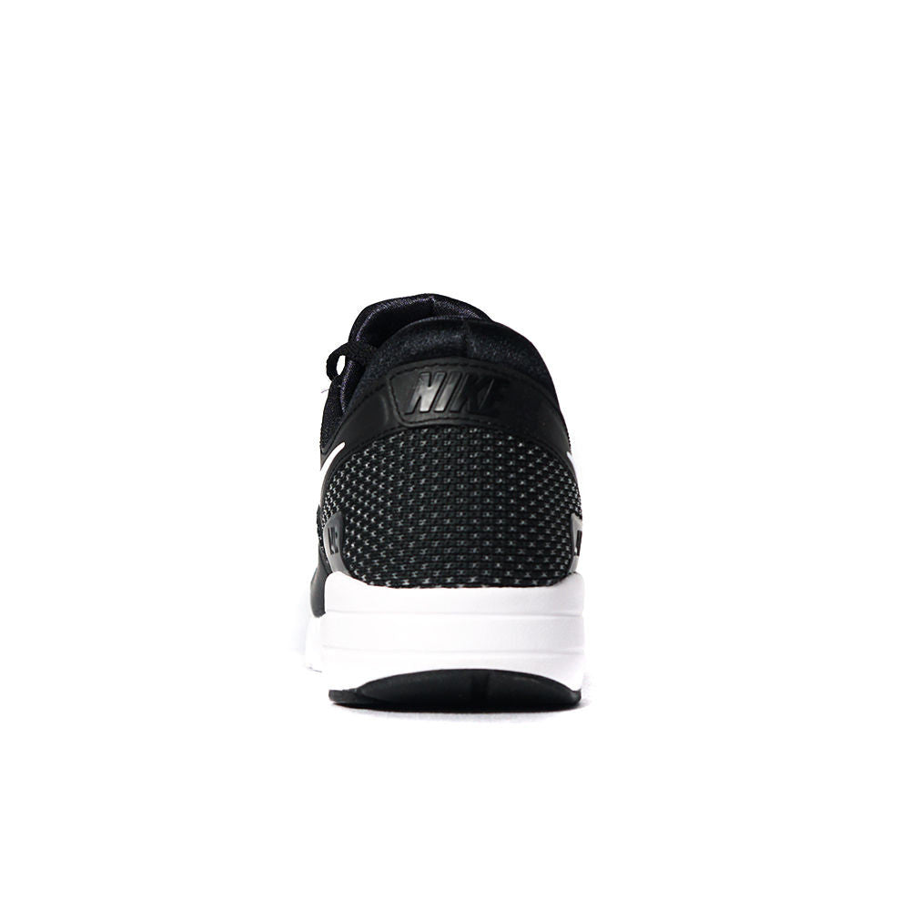 Nike Air Max Zero Essential