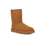  UGG Women's Classic Short II (Chestnut) Boot