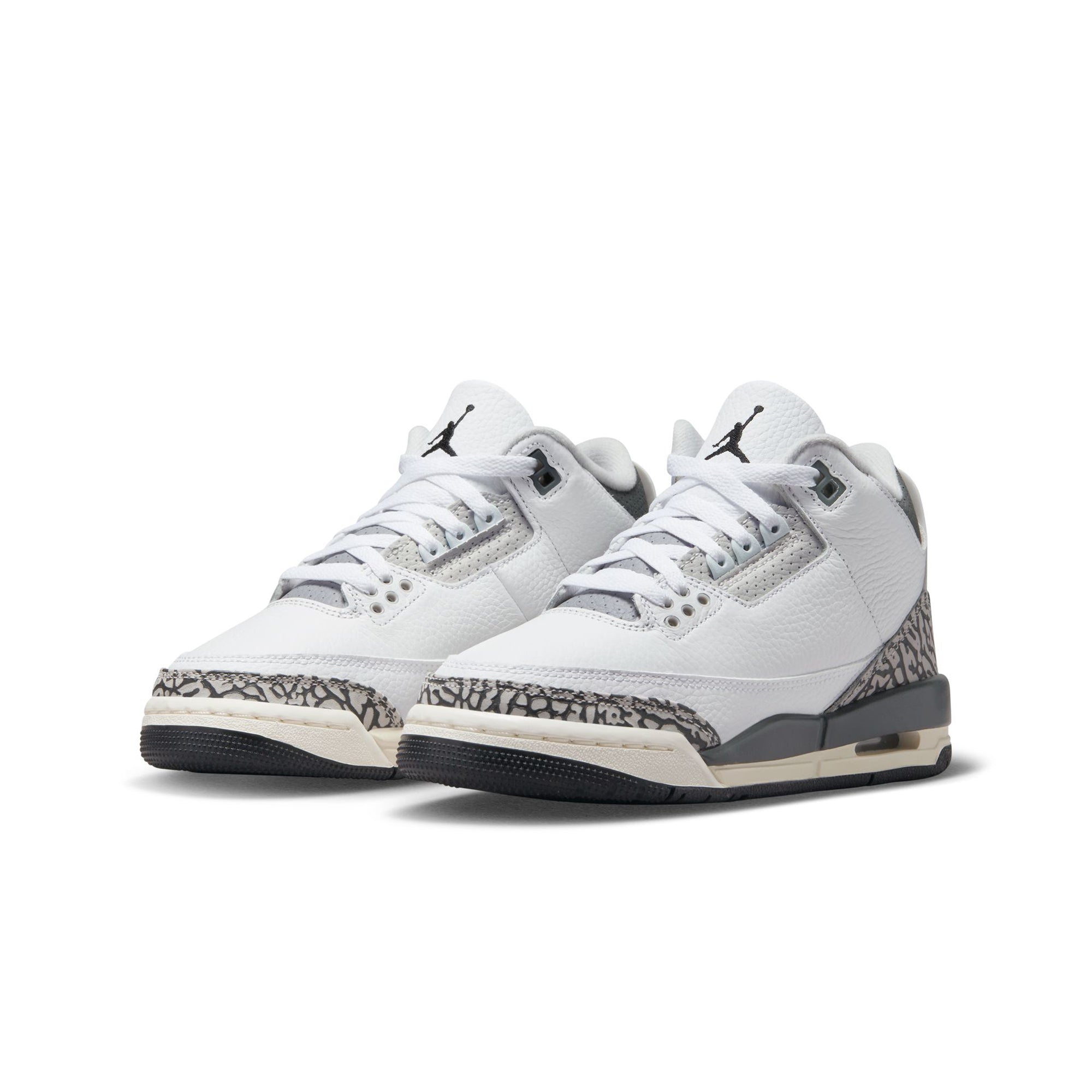 Nike Air Jordan 3 Retro Sneakers