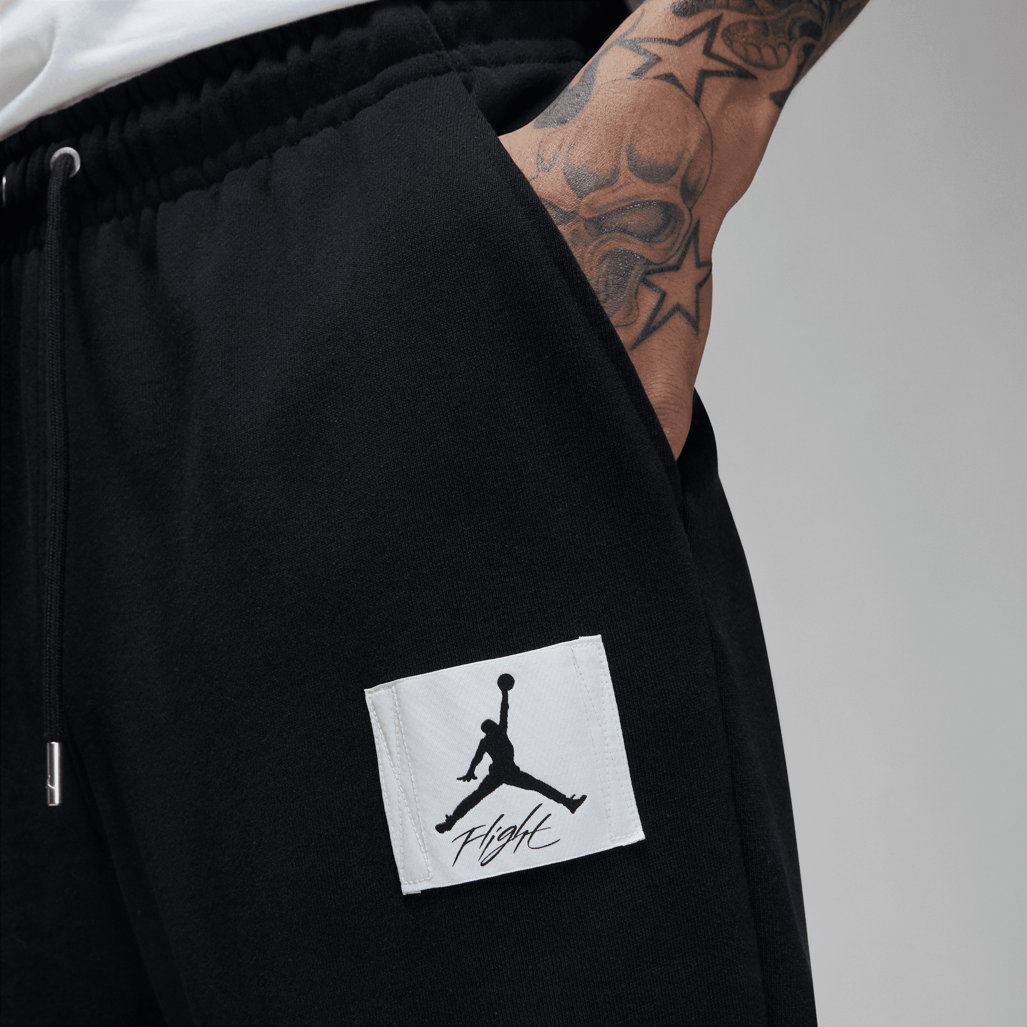 Jordan Men's Essentials Jersey, XL, Black