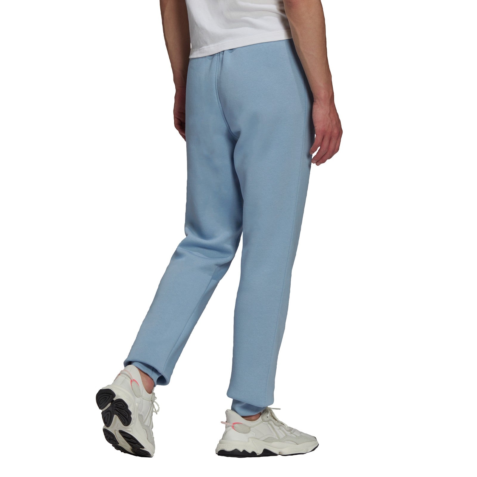 Adidas Adicolor Essentials Trefoil Pants HE7201 Kick Theory Adidas Adicolor Essentials Trefoil Pants HE7201 Kick Theory